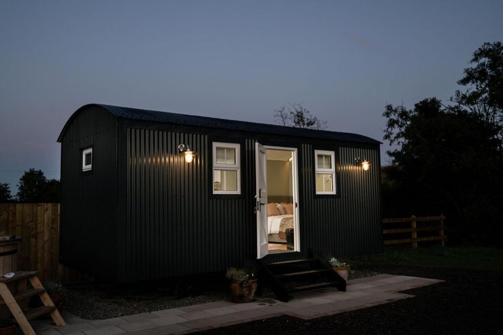 Barfield Shepherds Hut Magherafelt Eksteriør billede
